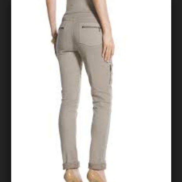 Chico's Pants - 😊 Chicos So Slimming Ankle Pants INK BLUE ONLY